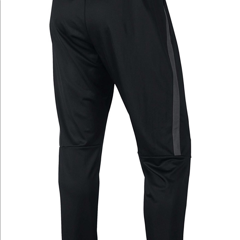 New Nike black with gray style 940241-010 - Picture 2 of 3
